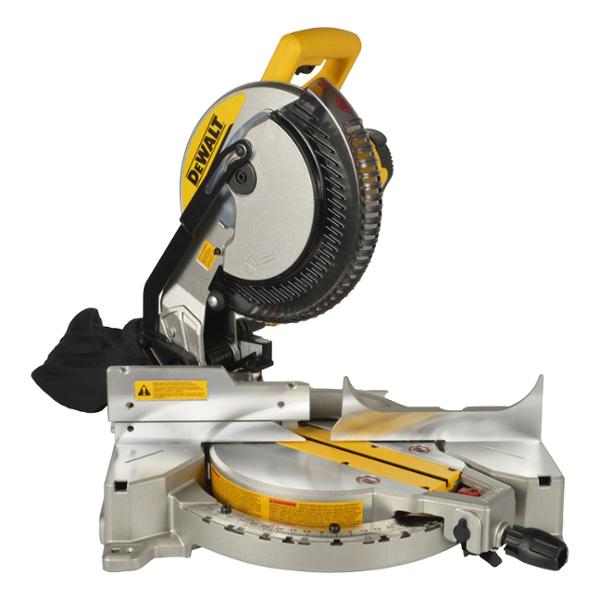 SIERRA INGLETEADORA DEWALT 1,600 WATTS