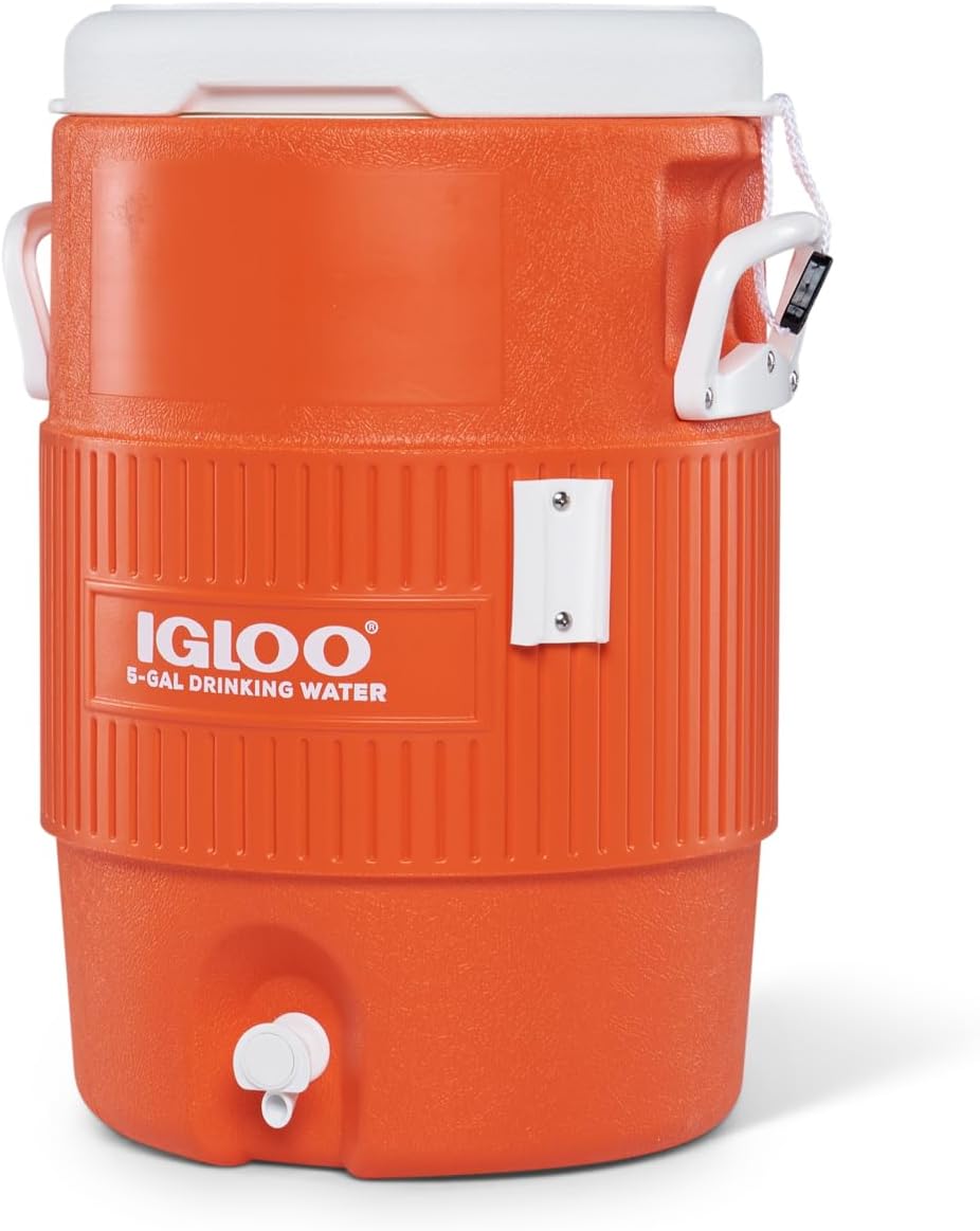 Igloo - Dispensador portátil de agua para bebidas deportivas de 5 galones con tapa plana, naranja brillante